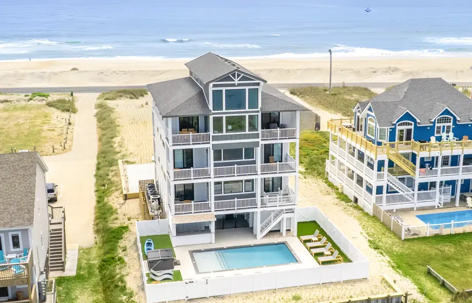 K6513 Four Seasons 11 Bedroom Oceanfront...