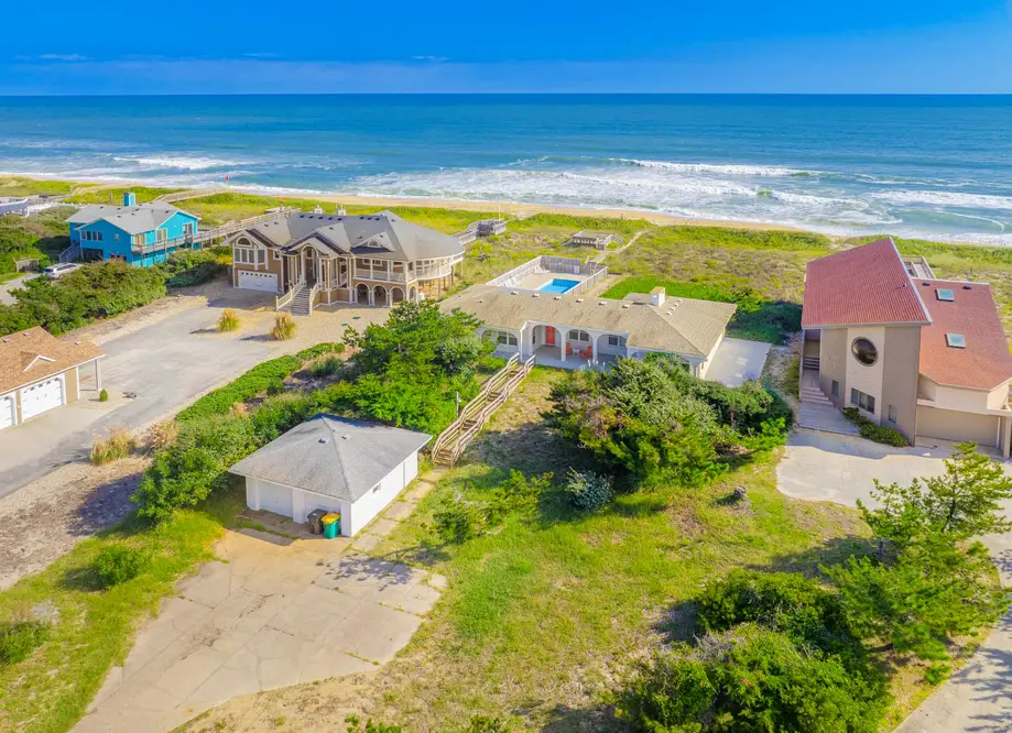 380 | Seaside Hideaway
