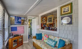 rental image 4