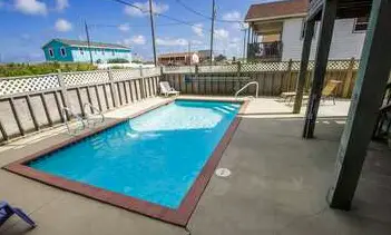 rental image 3