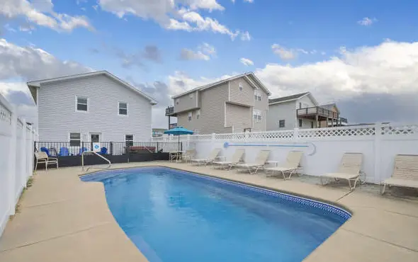 rental image 3