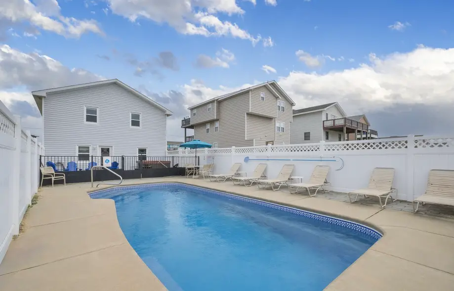 rental image 4