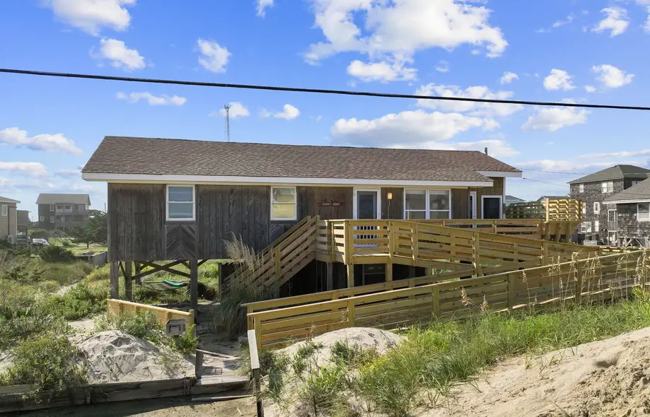 rental image 2
