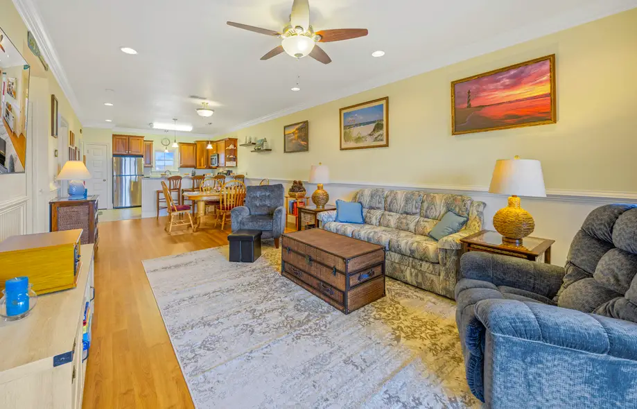 rental image 4