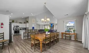 rental image 8